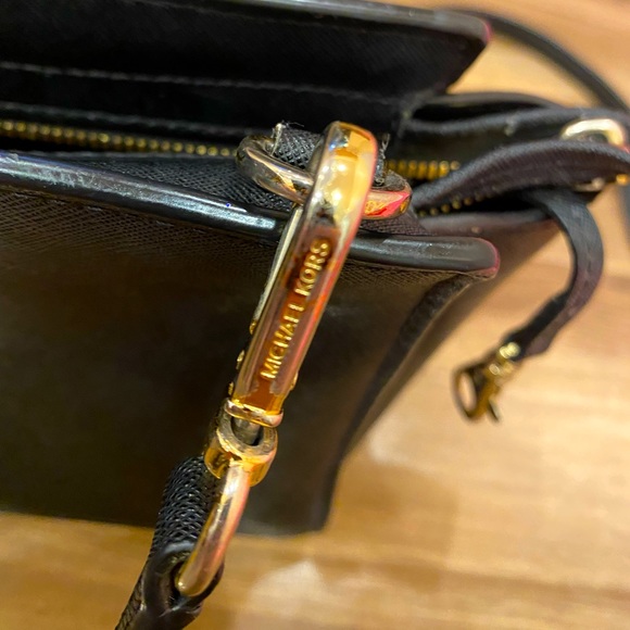 Michael Kors Black Shoulder Bag - Picture 3 of 9